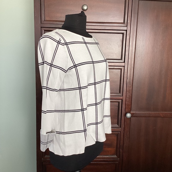 Ann Taylor Black on White Windowpane Summer Boat Neck Sweater EUC - Picture 7 of 9